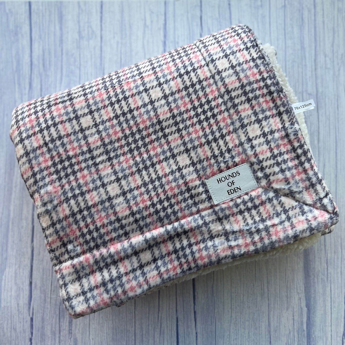 Pink Houndstooth Snuggle Blanket