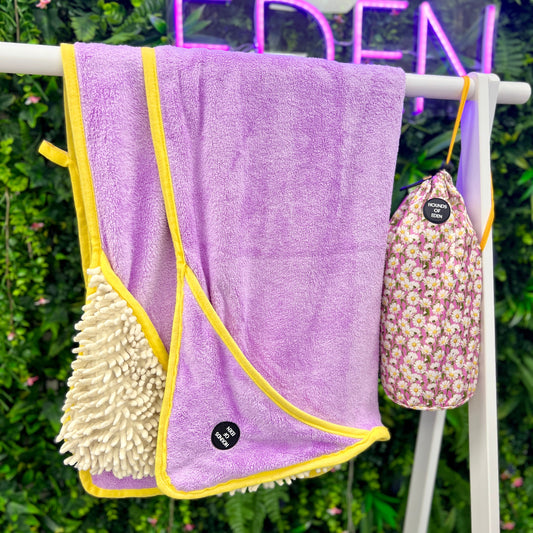 Daisy Dreams - Dog Towel + Carry Bag